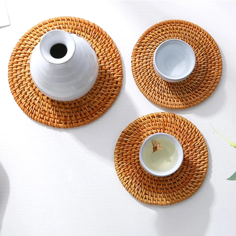 KEMORELA Round Rattan Coaster – Handmade Natural Cup Mat & Placemat