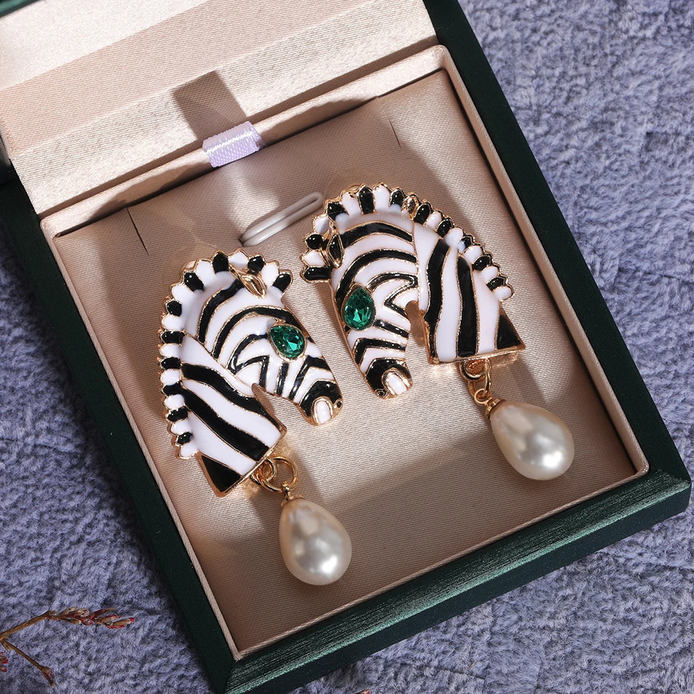 Huitan Animal Dangle Earrings – Imitation Pearl Drop
