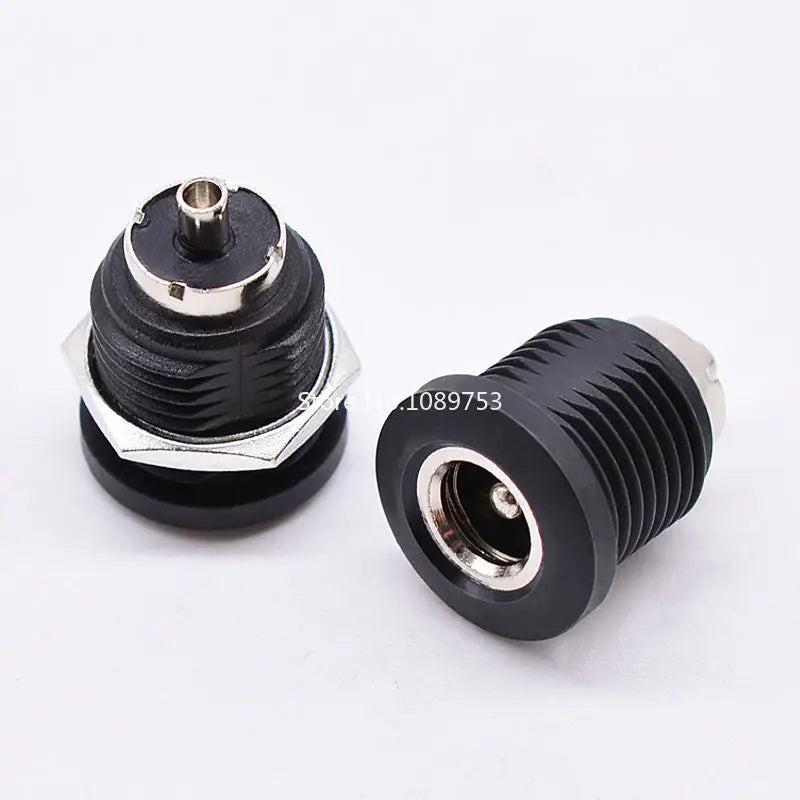 DC Large Current Charging Jack 5 5x2 Female Panel Mount Connector