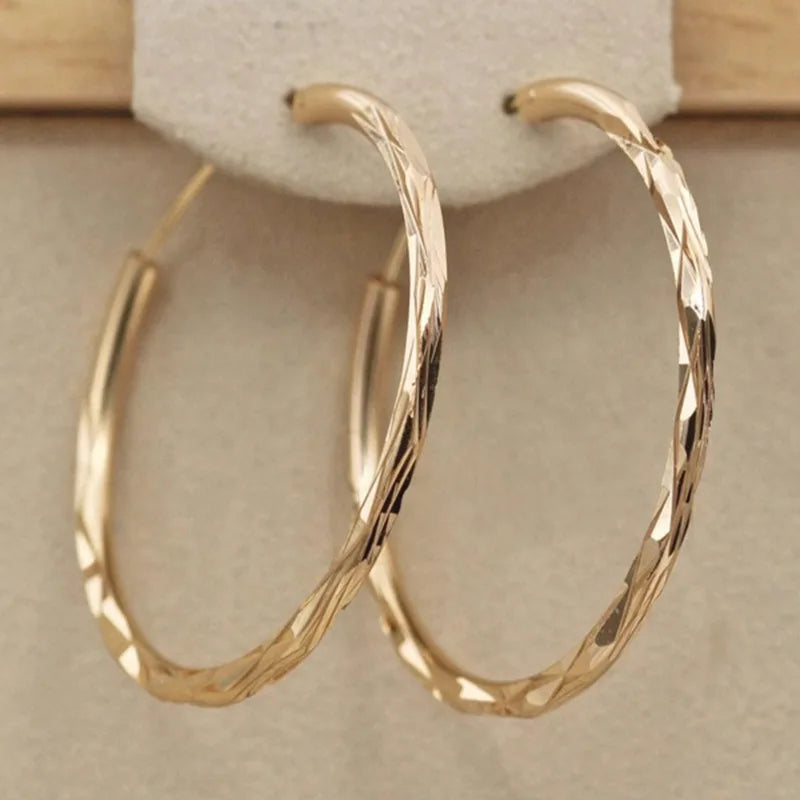 Huitan Gold Hoop Earrings – Classic Geometric Women's Jewelry