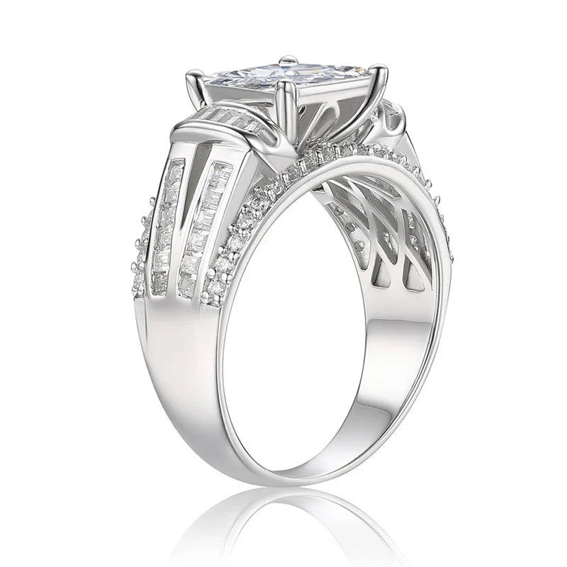 Huitan Princess Cut Cubic Zirconia Ring – Women's Wedding Band