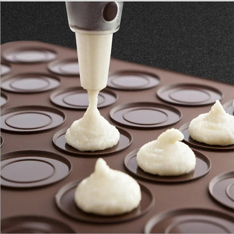 48-Cavity Silicone Macaron Baking Mat – Non-Stick DIY Mold