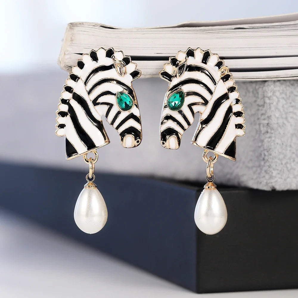 Huitan Animal Dangle Earrings – Imitation Pearl Drop