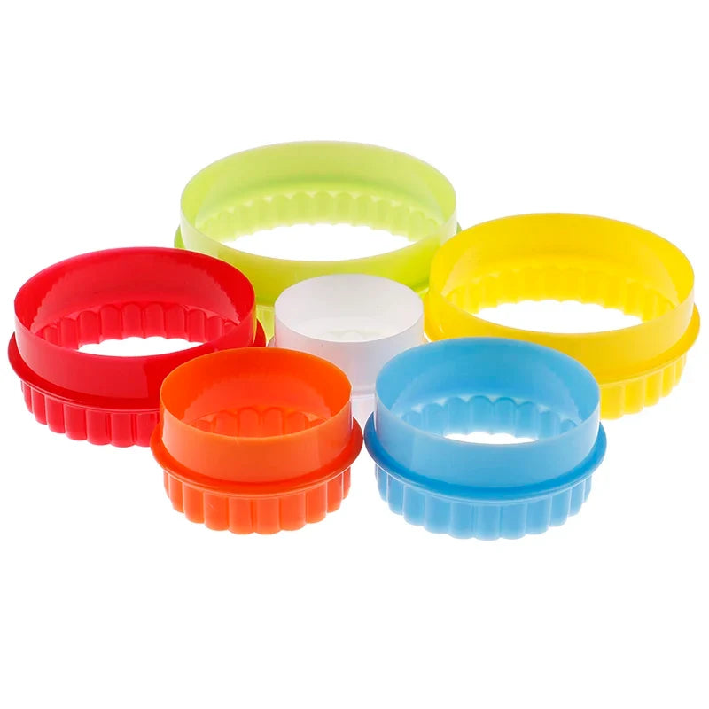 6-Piece Dough Cutter Set – Round & Flower Dumpling Pastry Tools