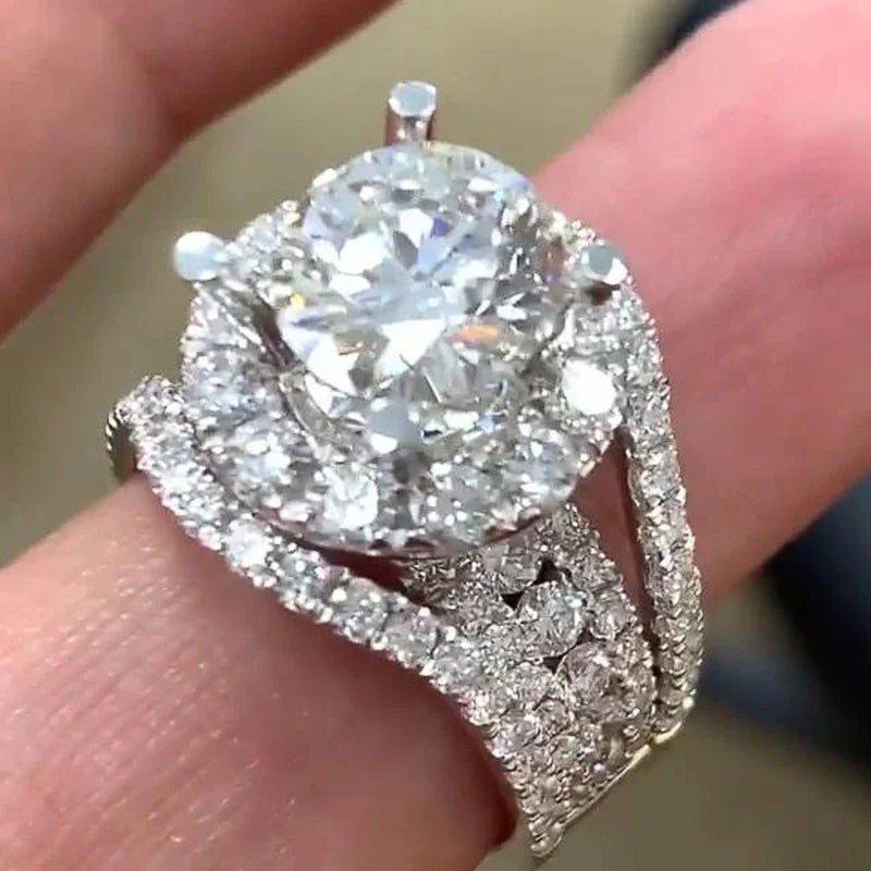 Huitan Women's CZ Ring – Cubic Zirconia Wedding Jewelry