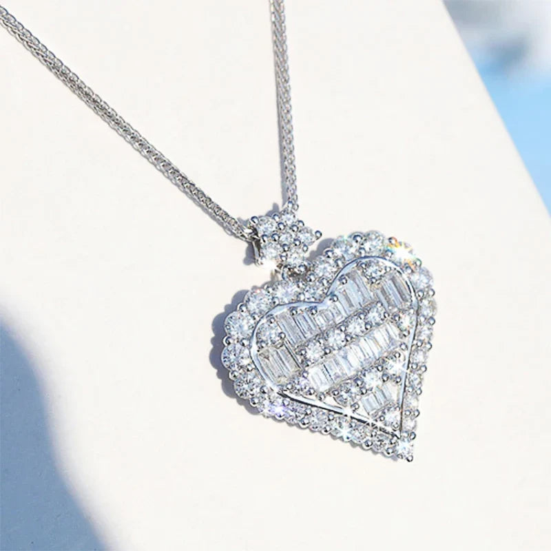 Huitan Heart CZ Pendant Necklace – Women's Gift Jewelry
