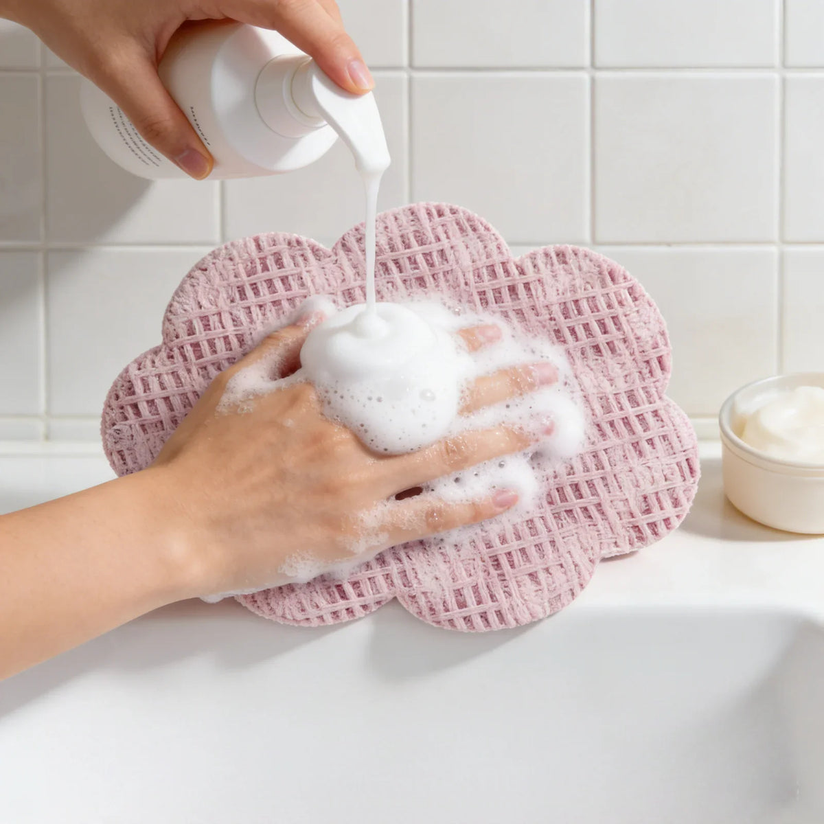 Exfoliating Antibacterial Body Scrub Towel | Honeycomb Sponge