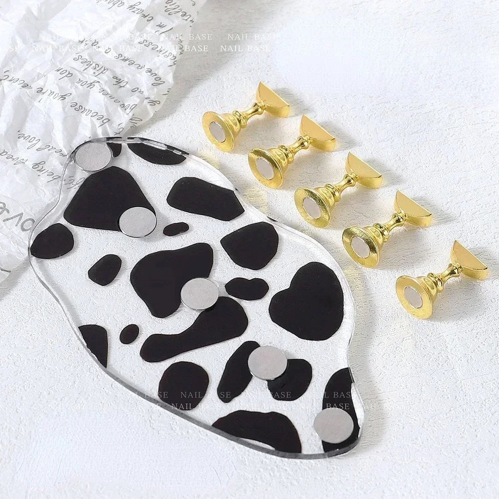 Cow Nail Art Practice Stand | Magnetic Tips & Gel Color Chart