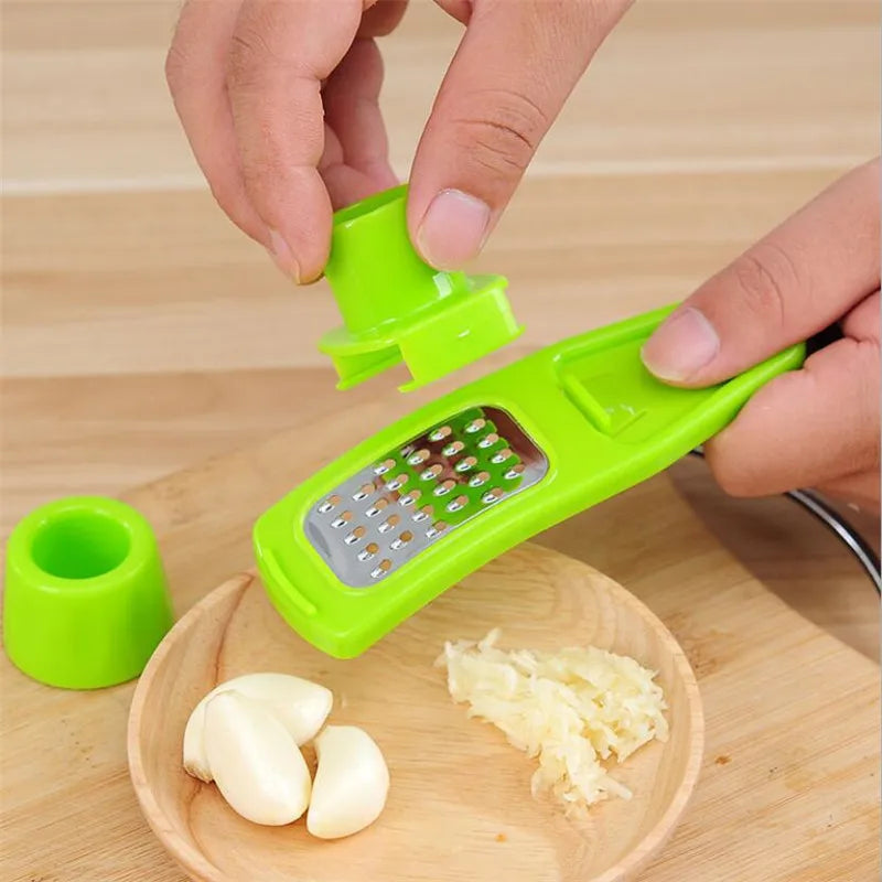 Multifunctional Garlic Grinder & Ginger Grater Kitchen Tool