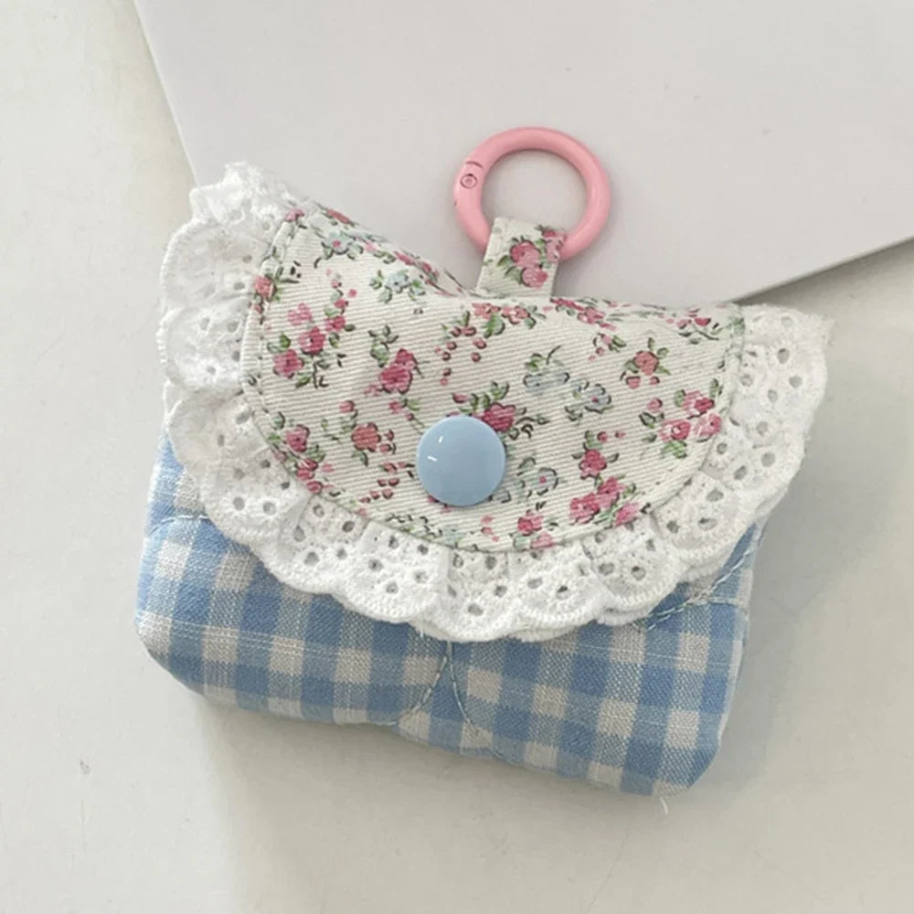 Lace Earbuds Case Cover – Cute Protective Pouch & Clip