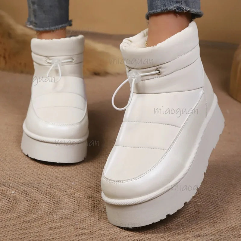 Women's Plush Lined Platform Snow Boots – Warm Ankle Boots