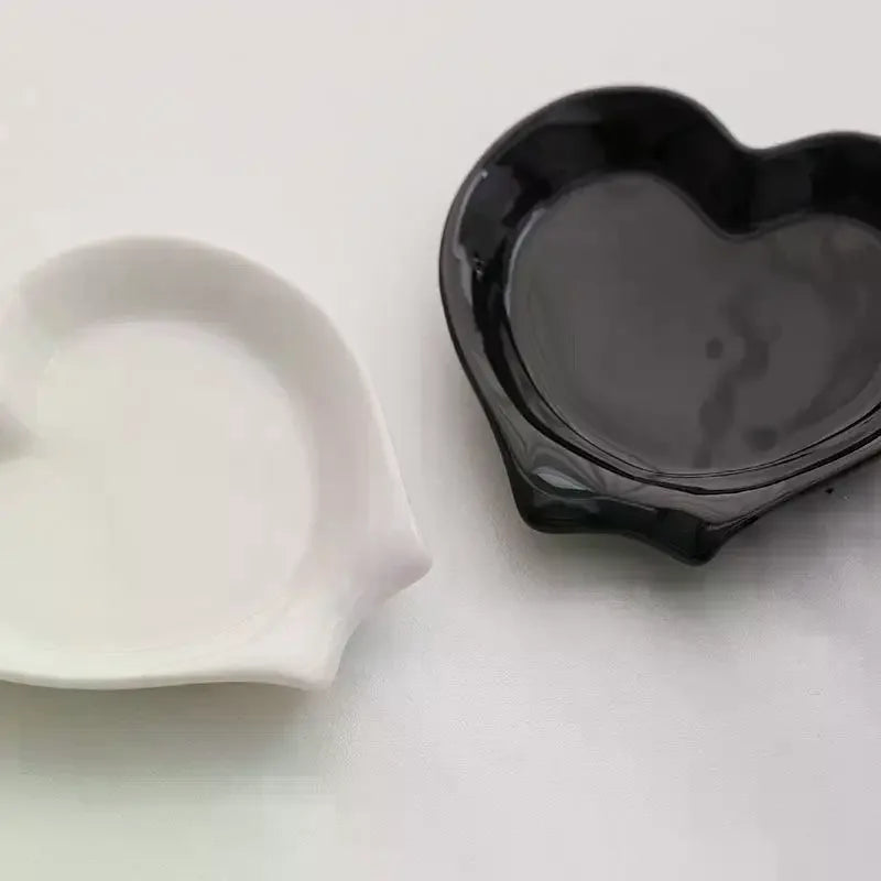 Creative Heart Shaped Ceramic Spoon Rest Pad Coffee Holder Soup Ladle