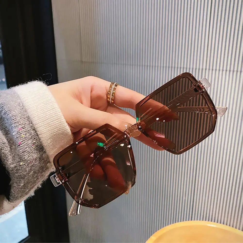 Oversized Square Rimless Sunglasses UV400 – Unisex Vintage