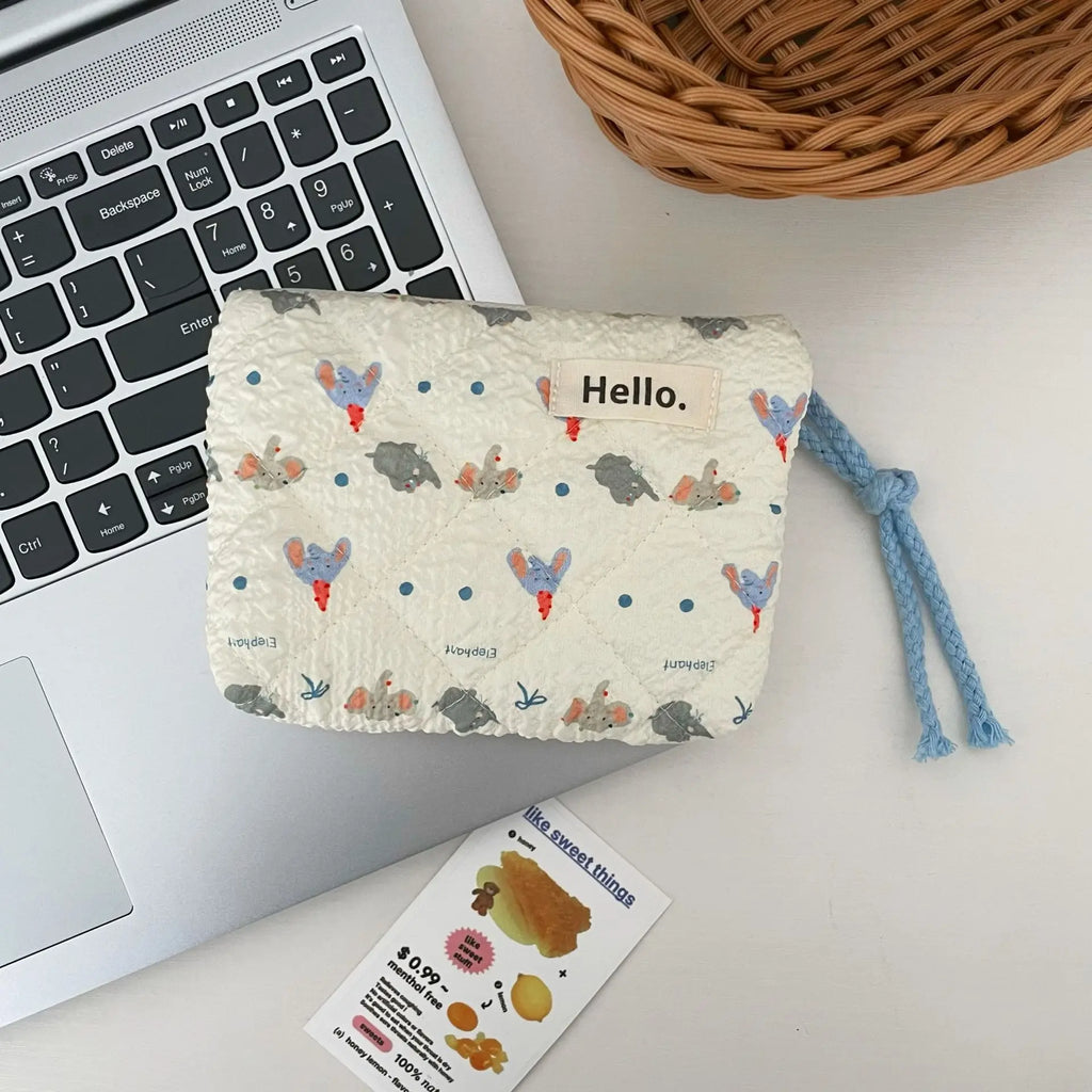 Cute Travel Cosmetic Lipstick Earphone Card Small Portable Storage
