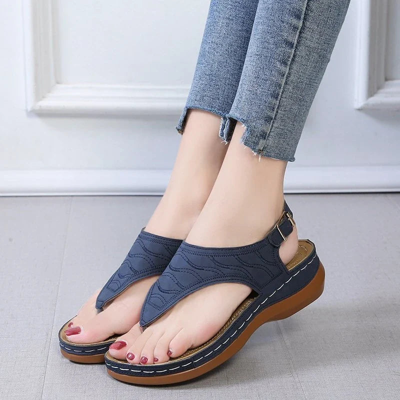 Women's PU Leather Flat Sandals – Buckle Strap Roman Slides