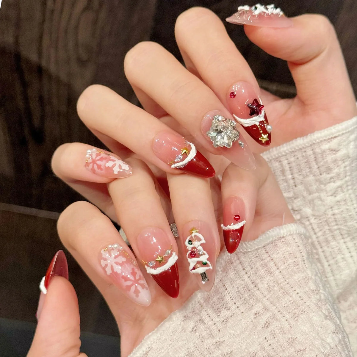 Christmas Press On Nails | Cat's Eye Red French Tip 3D Bows