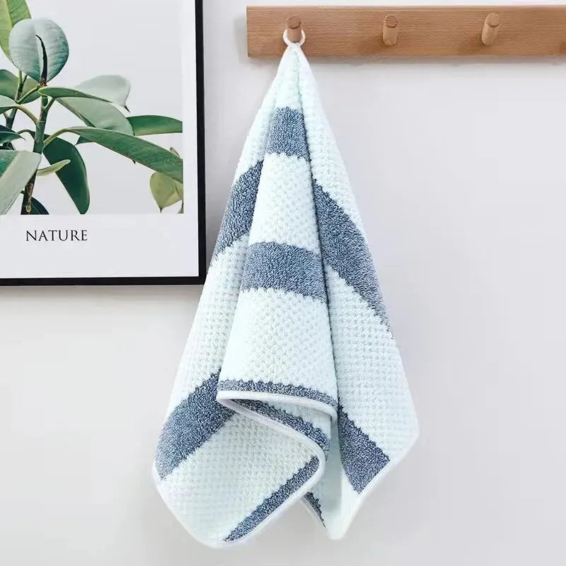 Soft Cotton Terry Bath Towel – Absorbent & Multipurpose