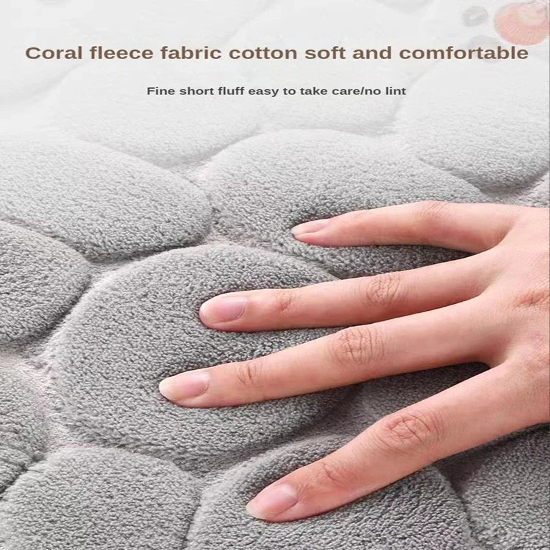 Memory Foam Bath Mat – Non-Slip Cobblestone Embossed Rug