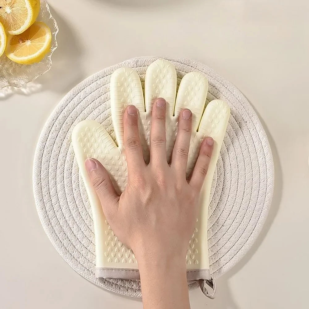 Silicone Oven Gloves Heat Resistant | BBQ & Baking Mitts