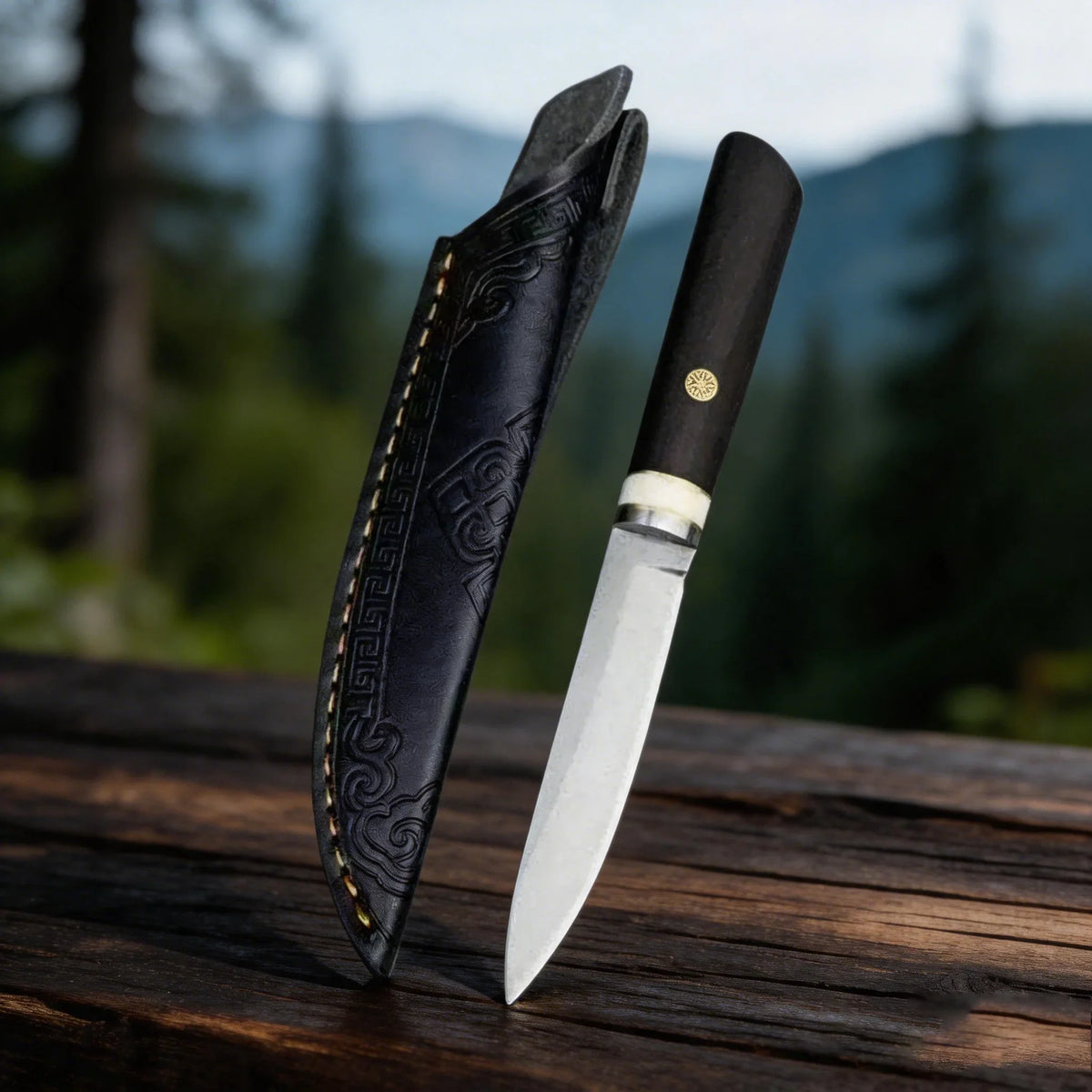 Fixed Blade Camping Knife – Wood Handle & Leather Sheath