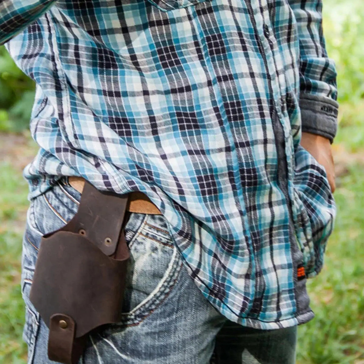 PU Leather Belt Bottle Holder – Waterproof Drink Carrier