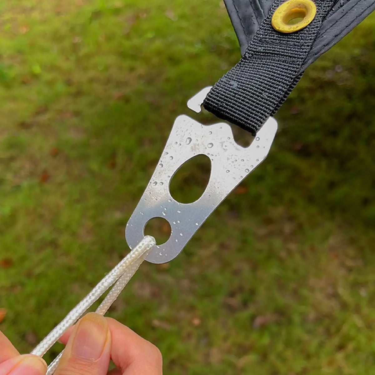 Cord Tightener Tent Wind Rope Buckle Tie Down Carabiner Clip Fastener