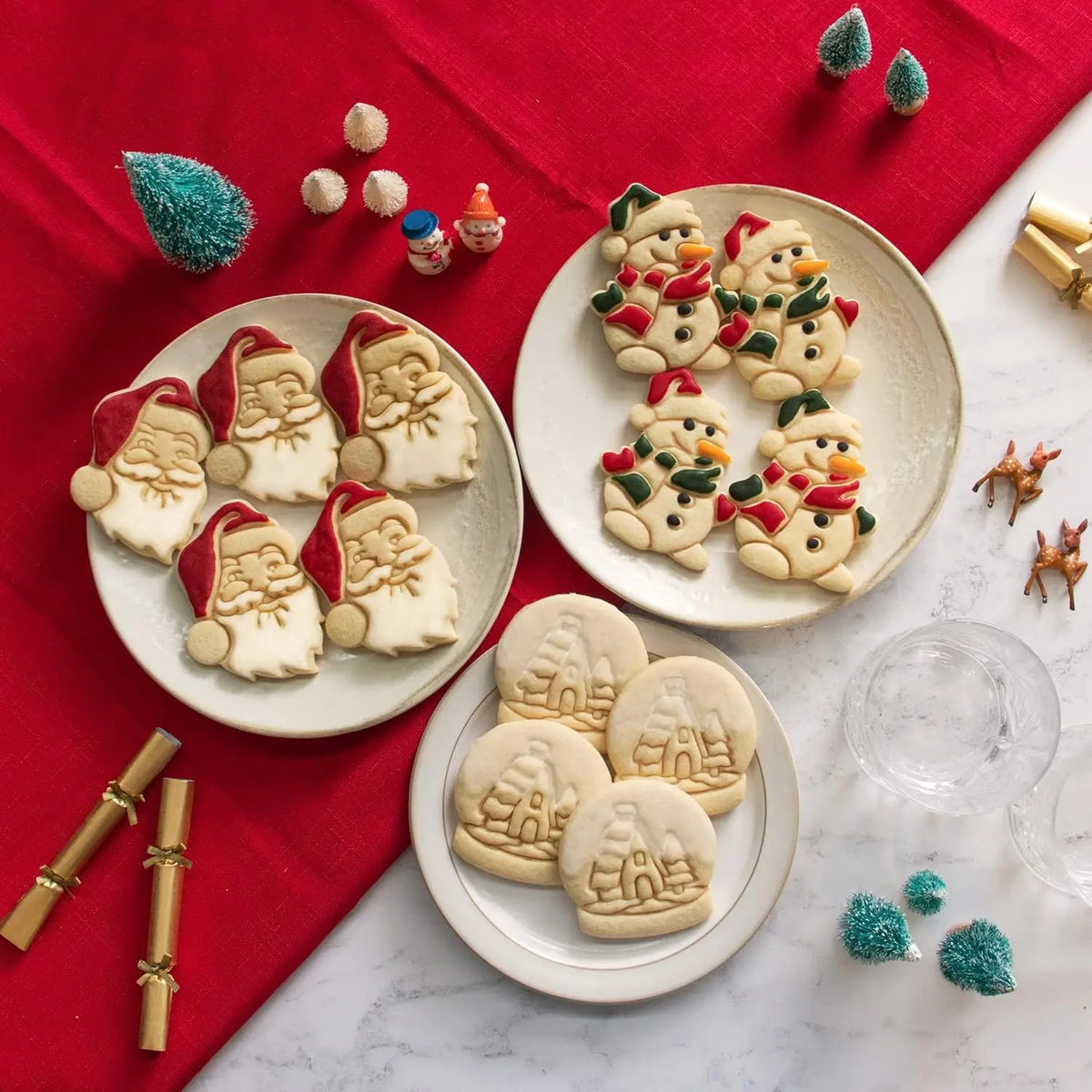 Christmas Gingerbread Cookie Cutters DIY Snowflake Santa Plastic Mold