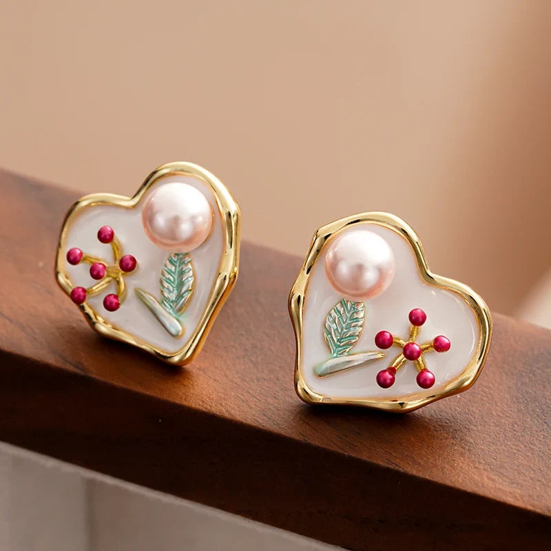 Huitan Enamel Floral Heart Stud Earrings – Pink Pearl Gold