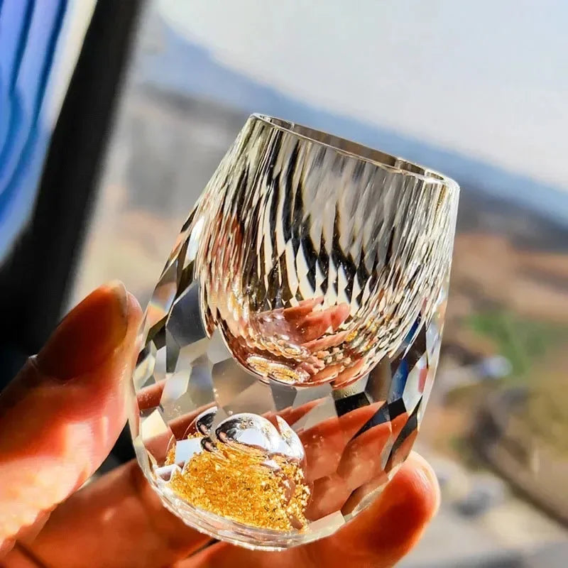 Deluxe Diamond Water Drop Shaped Gold Foil Baijiu Cup Grade Crystal