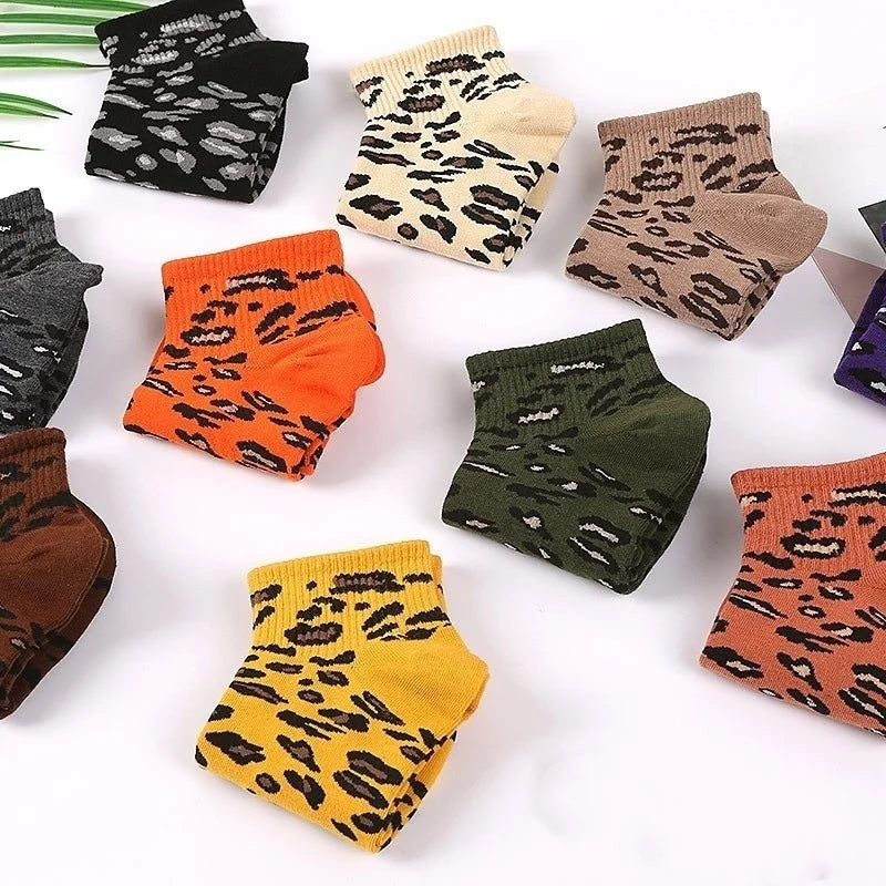 Leopard Print Crew Socks – Unisex Cotton Hip Hop Style