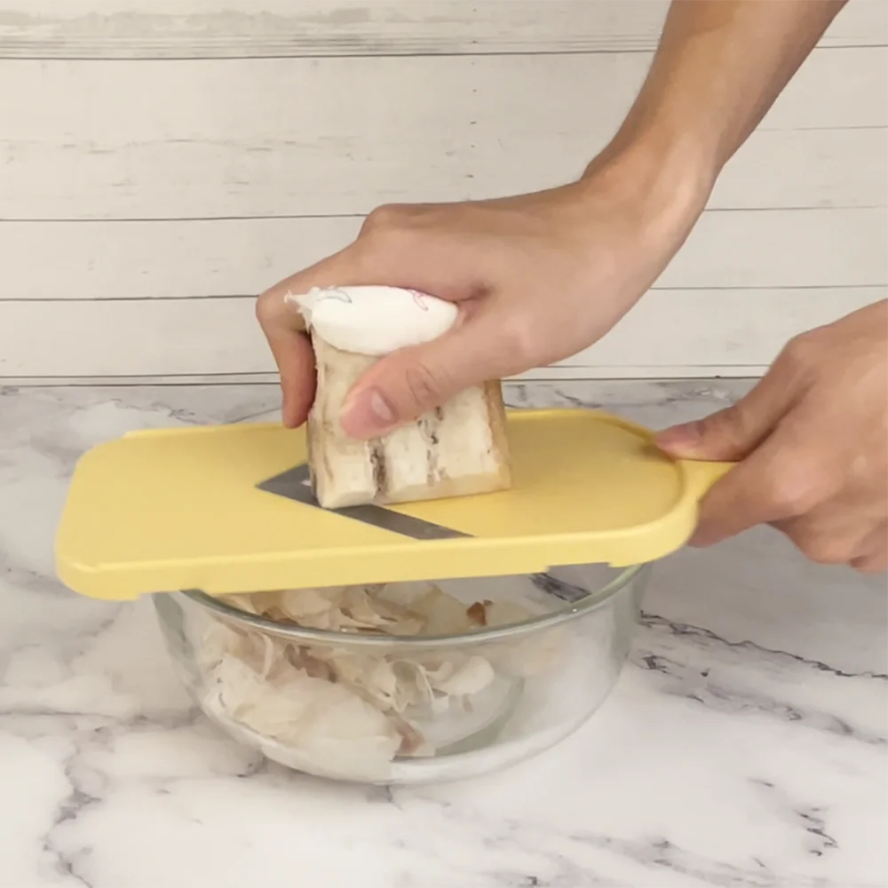 Handheld Mandoline Slicer – Stainless Steel V-Blade & Comfort Grip