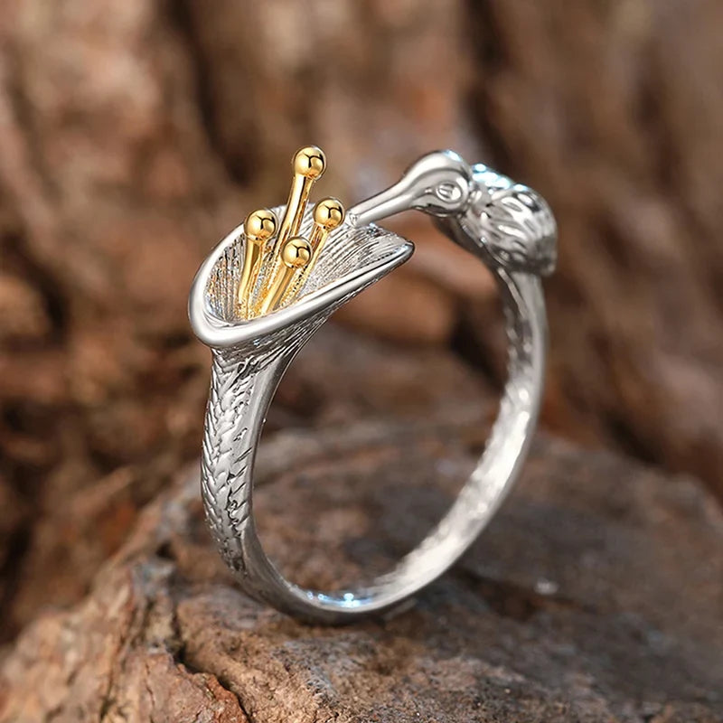 Huitan Bird & Flower Two-Tone Brass Ring for Women – Sizes 5–14