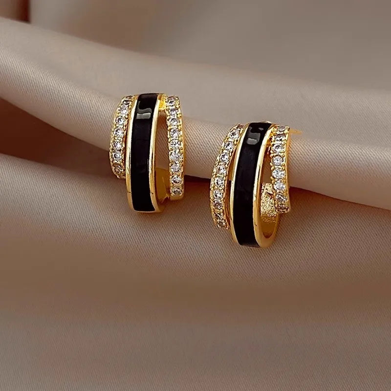 Huitan Claw Cubic Zirconia Stud Earrings for Women | Party