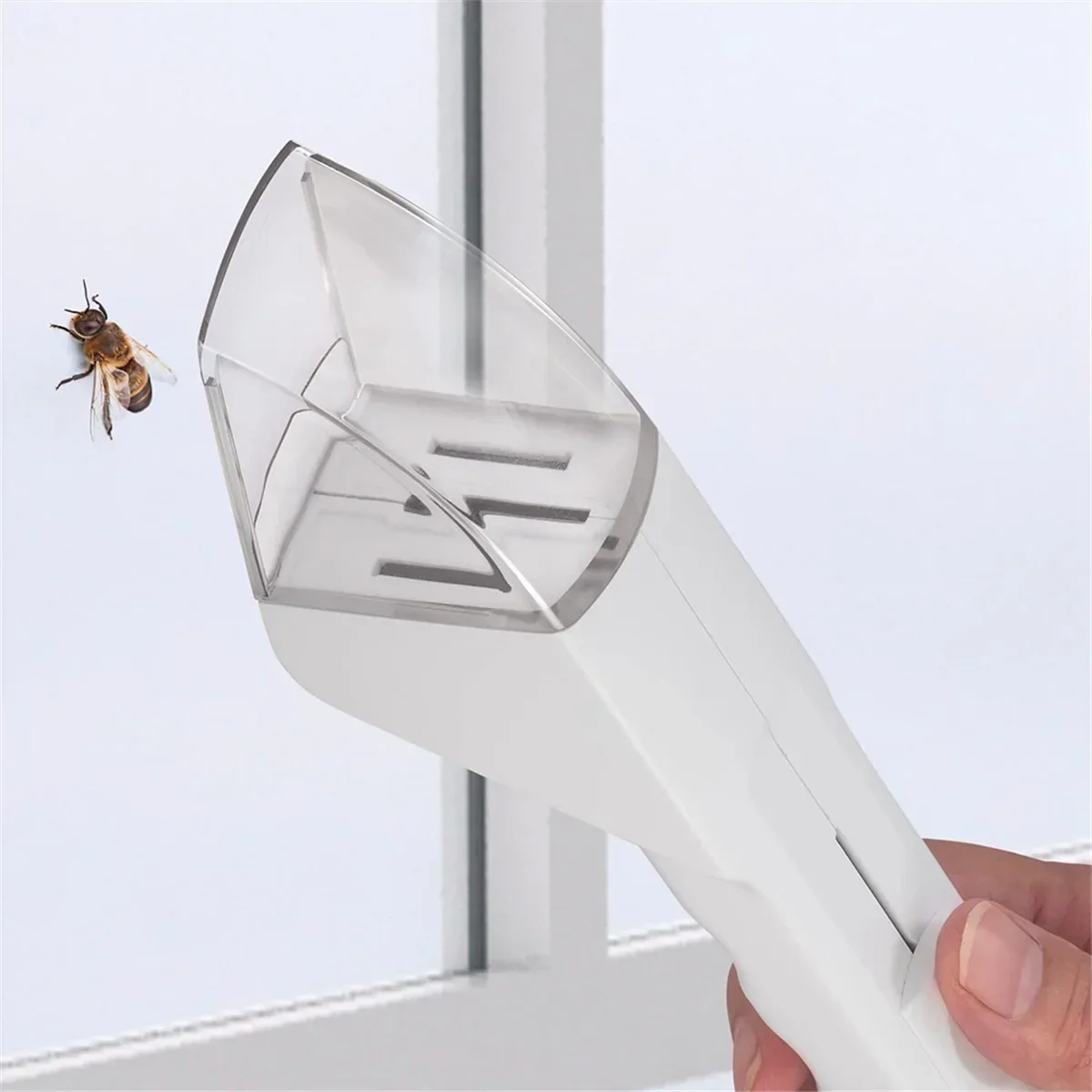 Handheld Insect & Spider Catcher – Chemical-Free Bug Trap