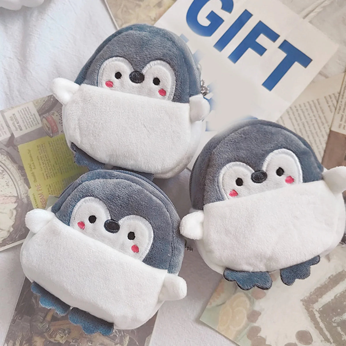Cute Plush Penguin Coin Purse – Mini Zipper Pouch for Women