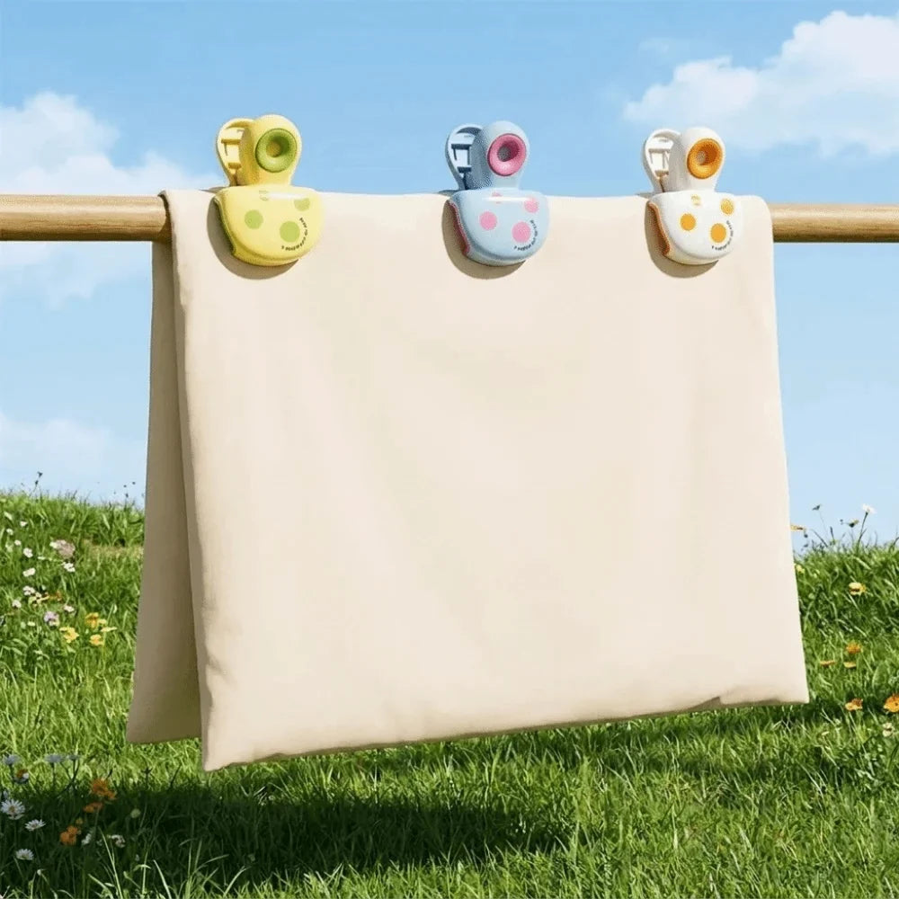 Windproof Cartoon Clothespins – Anti-Slip Drying Clips (2 Pack)