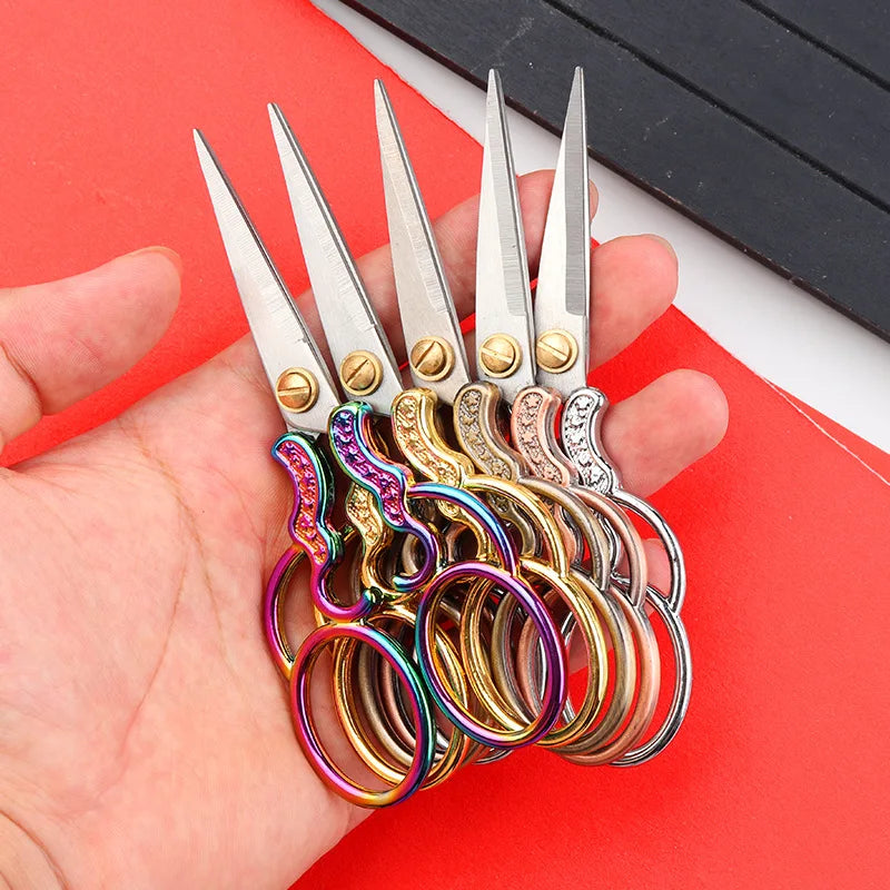 Gourd Pattern Vintage Stainless Steel Sewing Scissors 12.5cm