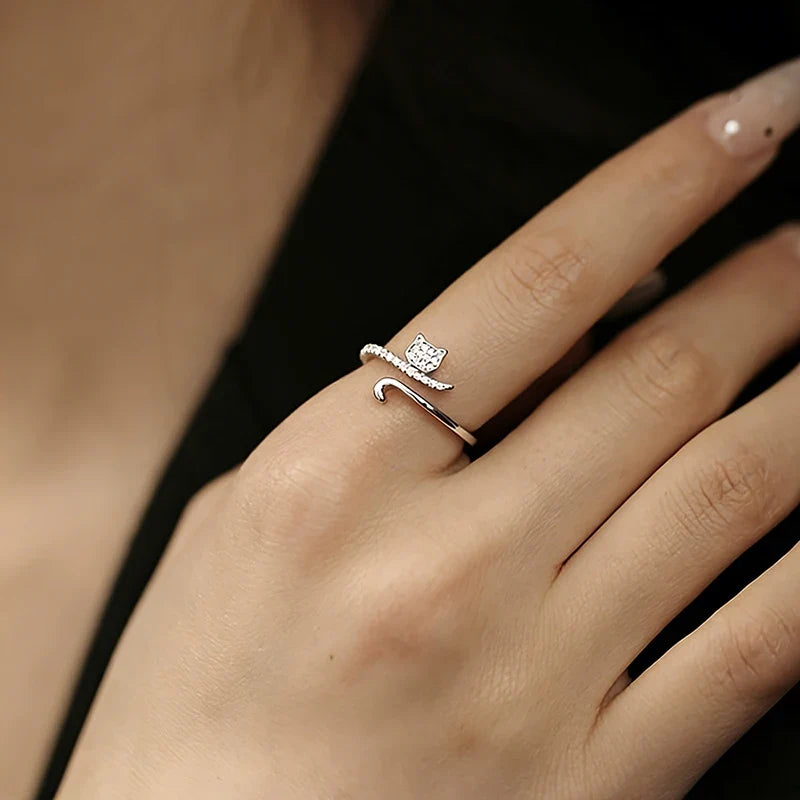 Huitan Cat Ring – Cubic Zirconia Adjustable Opening Ring