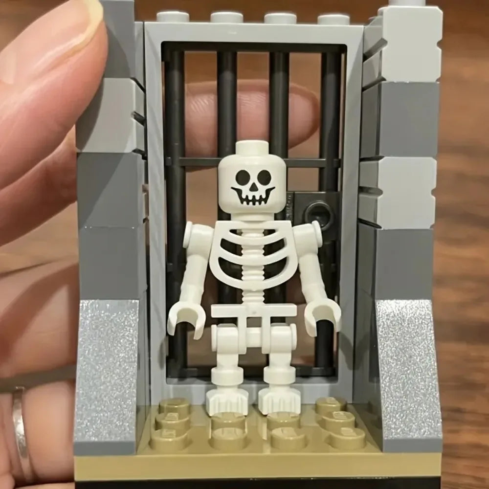 Skeleton Soldier Mini Building Block Figures | Halloween Set