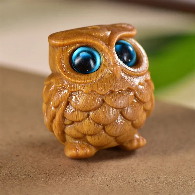 Mini Wood Carved Owl Pendant – Green Sandalwood DIY Ornament