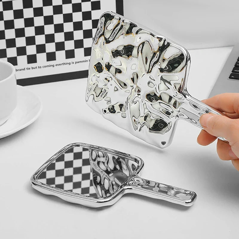 Liquid Shape Handheld Makeup Mirror – Portable Travel Mirror