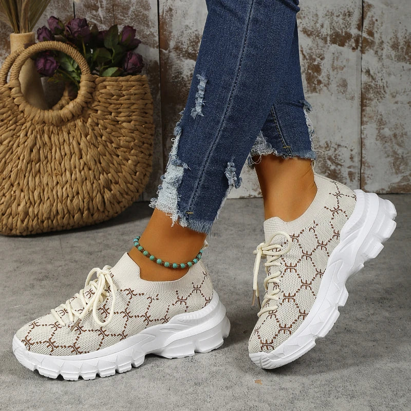 YBQJOO Women's Canvas Flat Shoes – Lace-Up Breathable Casual