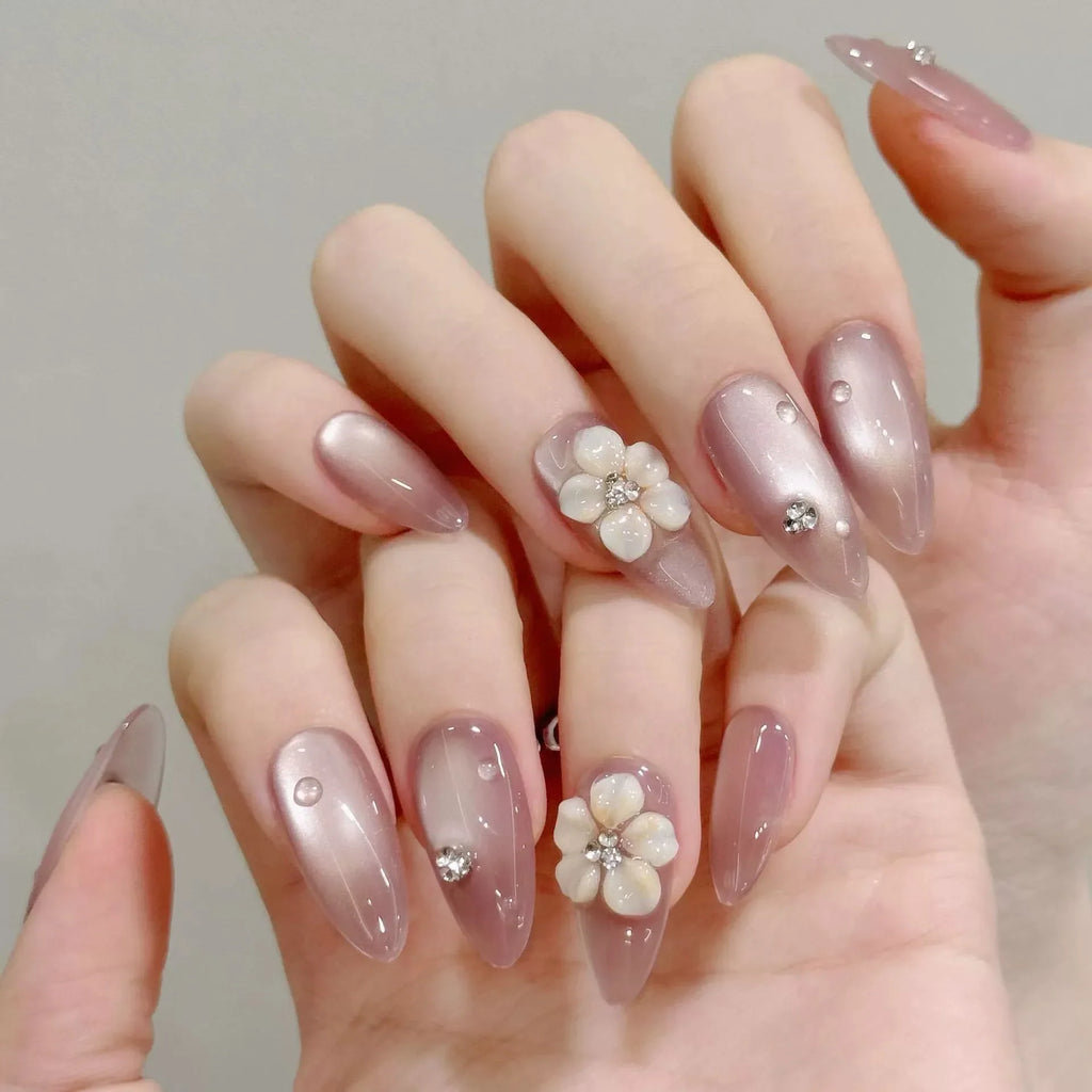 Press-On Nails Embossed Ice Flower Cat's Eye Almond Tips | YADORNOS