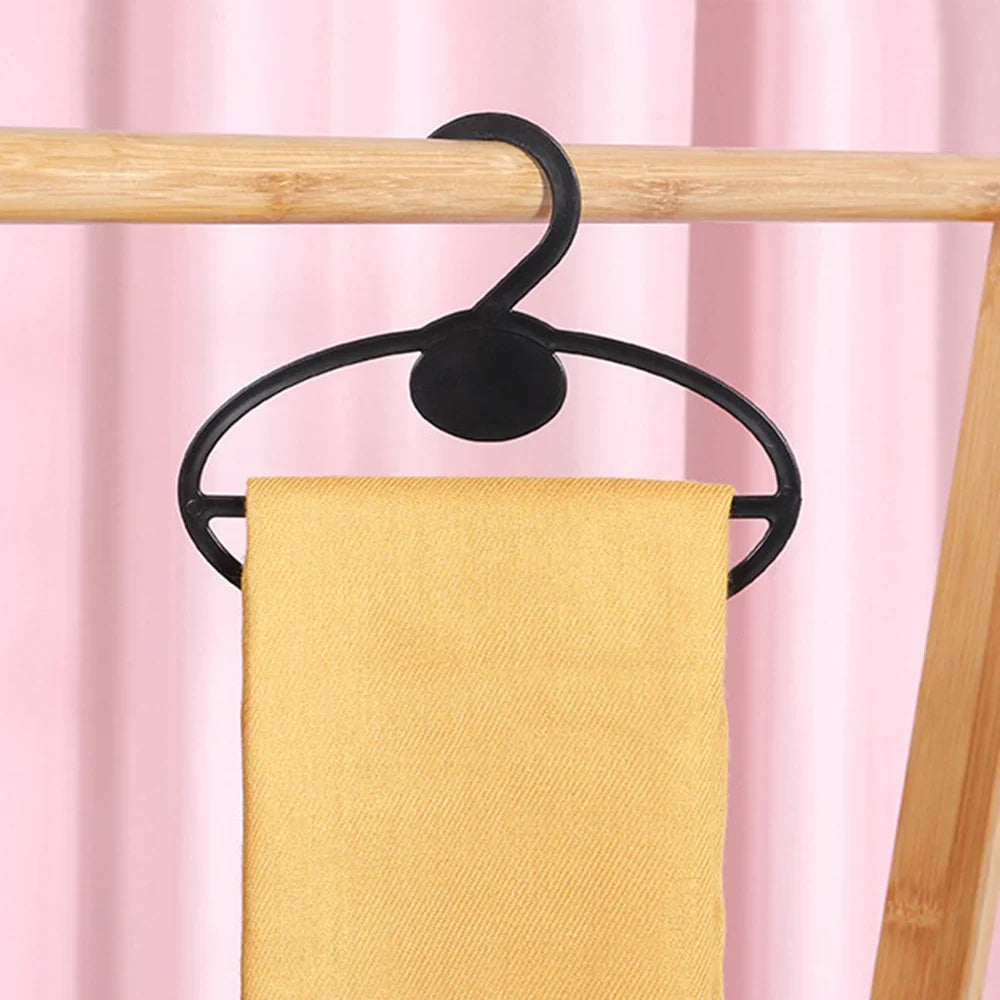 Oval Scarf Shawl Tie Holder Circle Shape Coat Hanger Multifunctional