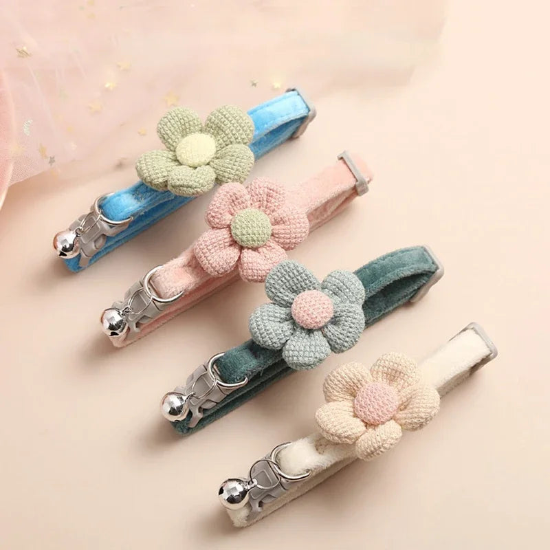 Cute Flower Bowtie Cat & Small Dog Bell Collar – Adjustable