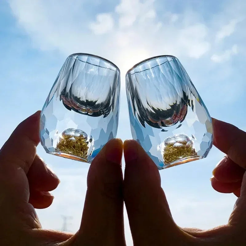 Deluxe Diamond Water Drop Shaped Gold Foil Baijiu Cup Grade Crystal