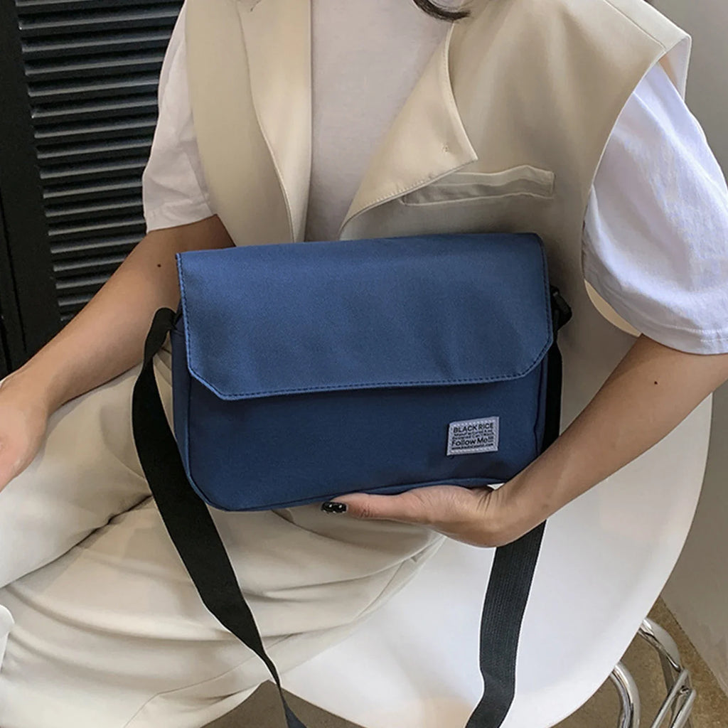 Large Nylon Crossbody Bag – Unisex Travel & Everyday Shoulder Bag