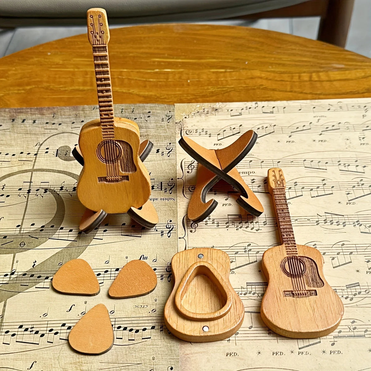 Personalized Wooden Guitar Pick Box Standard Engraved Picks Lovers