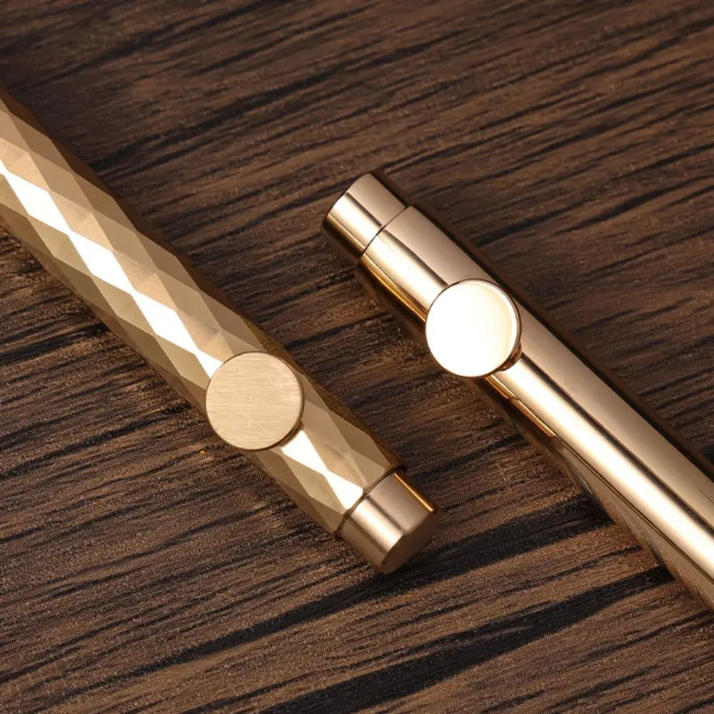 Retro Brass Fountain Pen – Mini Pocket Scalable Writing Pen