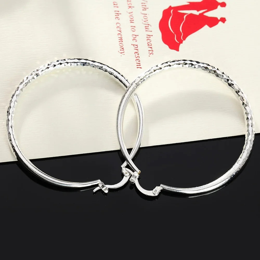 Women's 3CM Circle Hoop Earrings – Trendy Fashion Jewelry